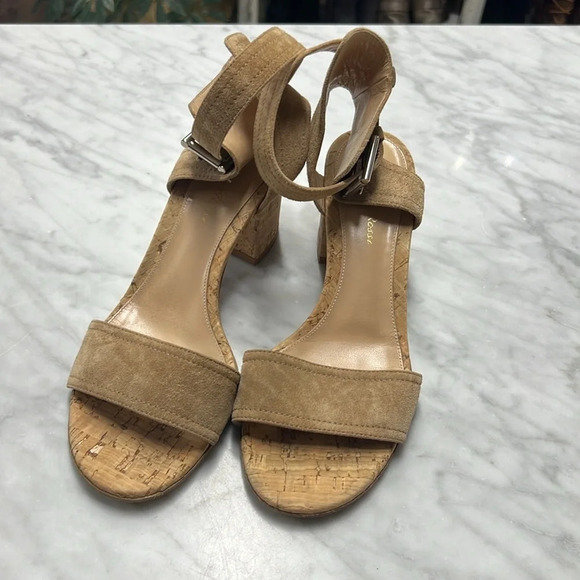 Gianvito Rossi Rikki Sandal in Tan Suede Size 38 - Picture 6 of 10